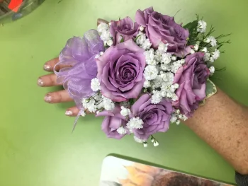 Corsage 33